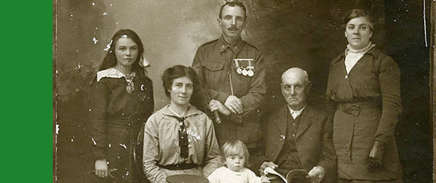 Florence Jane Goodwin Simons, Robert Holl and family, 8th September 1915